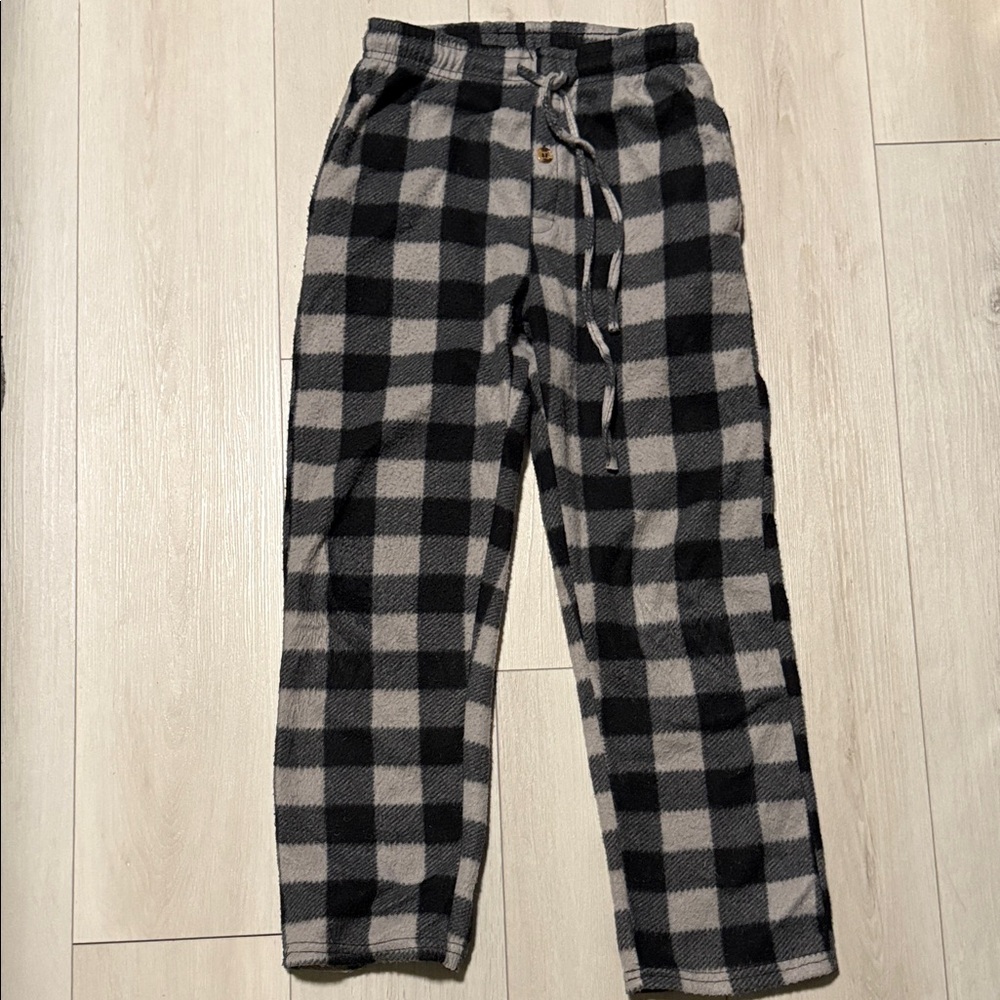 Real Essentials Kid’s Cozy Black & Gray Buffalo Plaid Fleece Lounge Pant size M